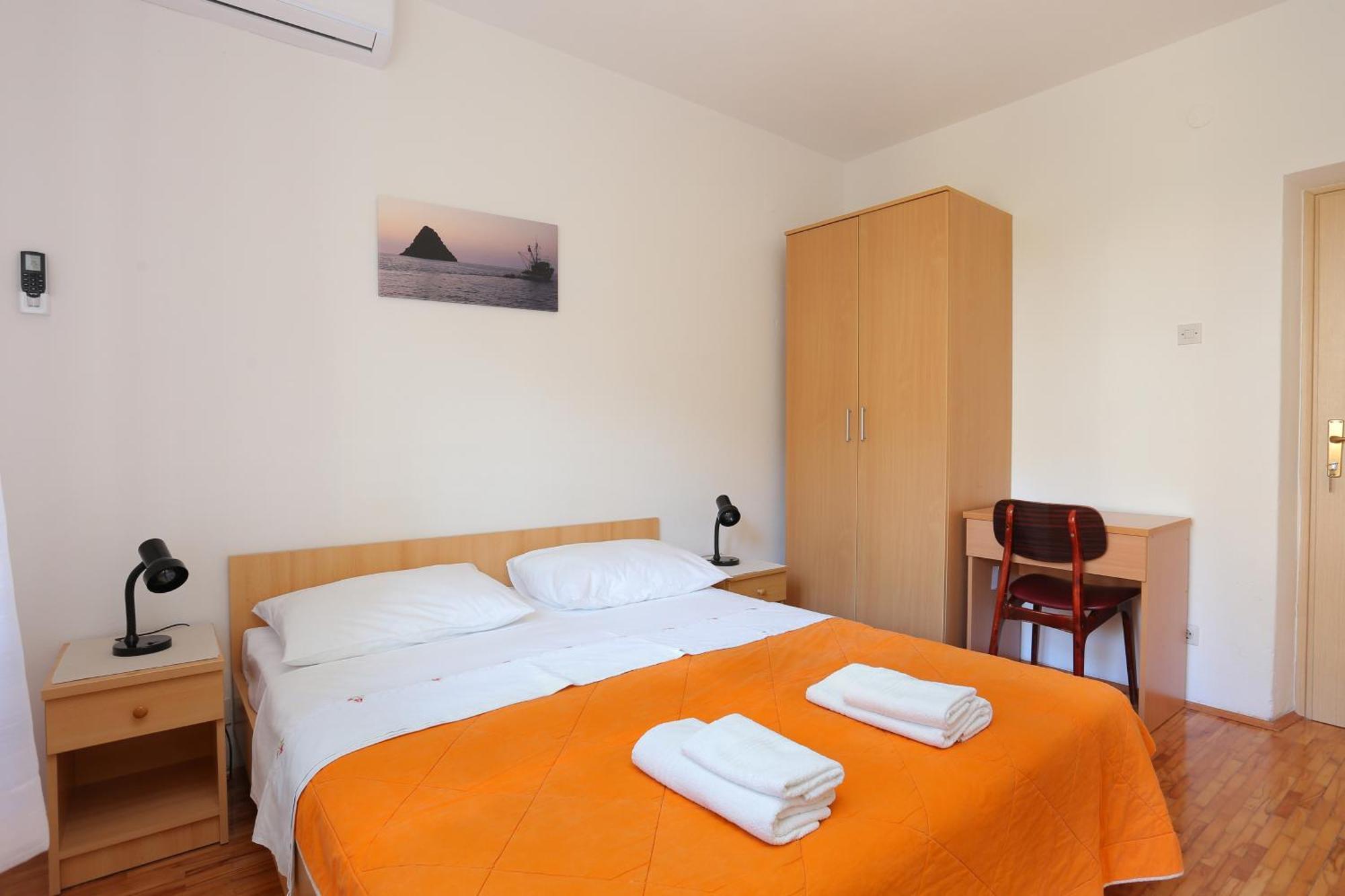 Apartments By The Sea Igrane, Makarska - 6653 Room photo